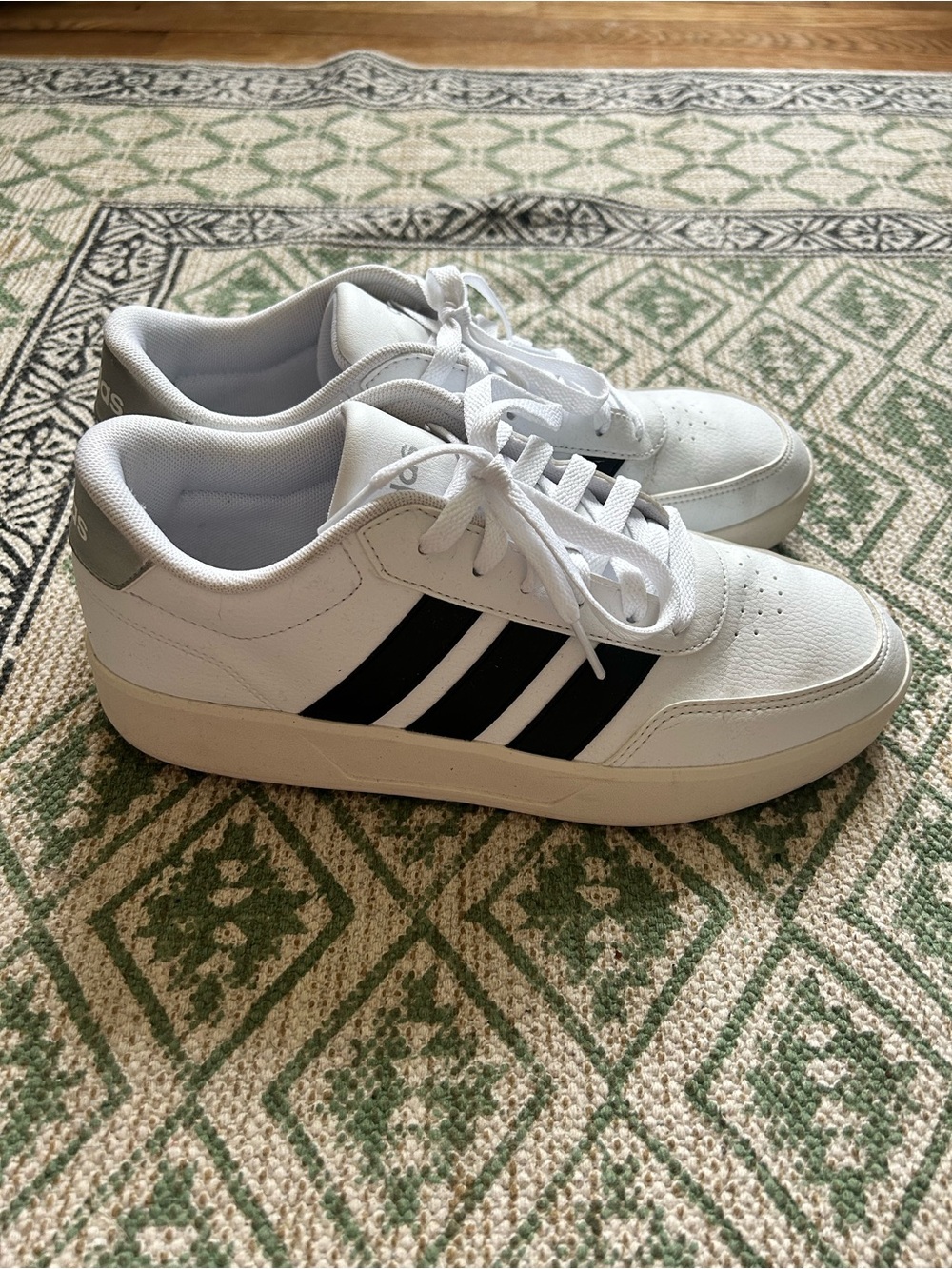 ADIDAS Breaknet 3.0 Court Shoes - Picture 2 of 8